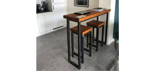 Desayunador con butacas